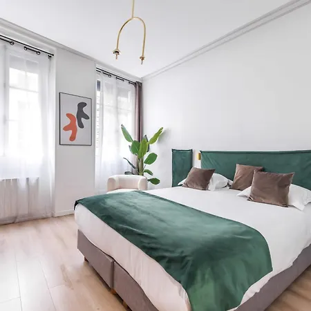 Charming Duplex - 2br - 6p - Saint Germain 파리